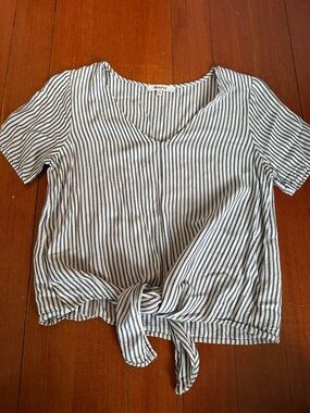 Madewell Navy and White Striped Tie-Front V-Neck Crop Top